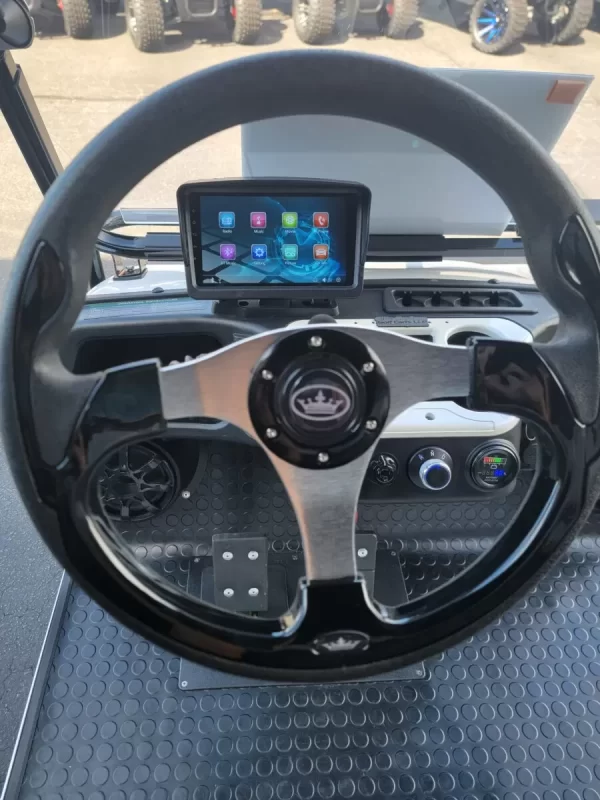 2023 Evolution Forester 105 ah Lithium Ion 4 Seater Electric Golf Cart for Sale