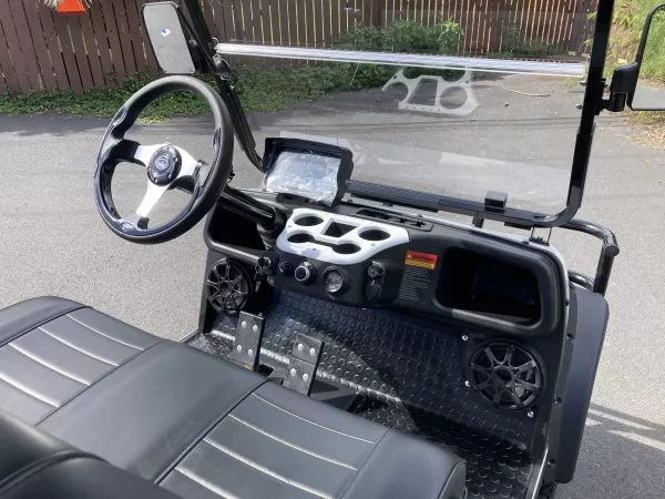 2023 Evolution Forester 48V Lithium Ion 6 Seater Electric Golf Cart for Sale
