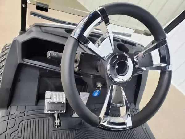 2017 Yamaha Drive 4-Seater Gas Golf Cart for Sale