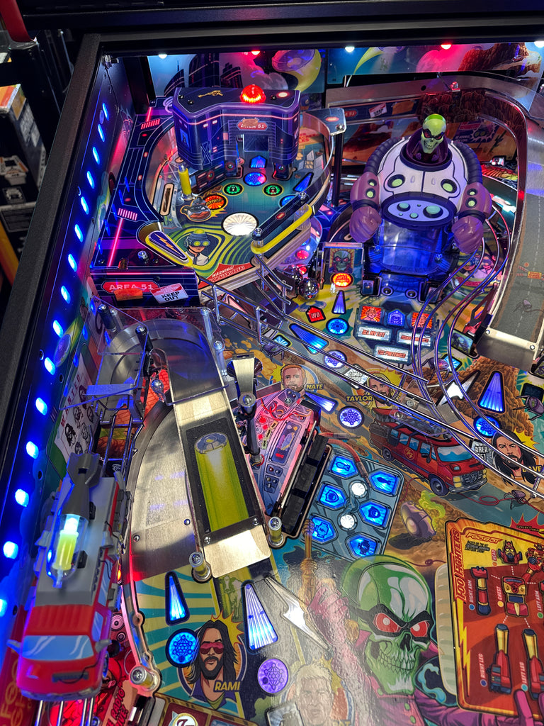 Stern Pinball Foo Fighters Premium Pinball Machine for sale ()