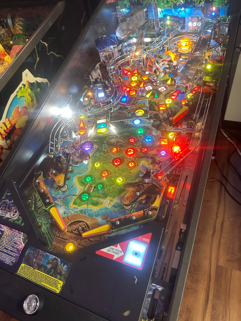 Stern Pinball Jurassic Park Premium Pinball Machine for sale ()