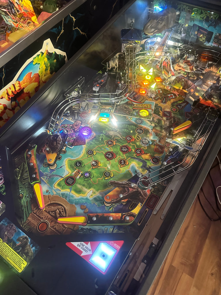 Stern Pinball Jurassic Park Premium Pinball Machine for sale ()