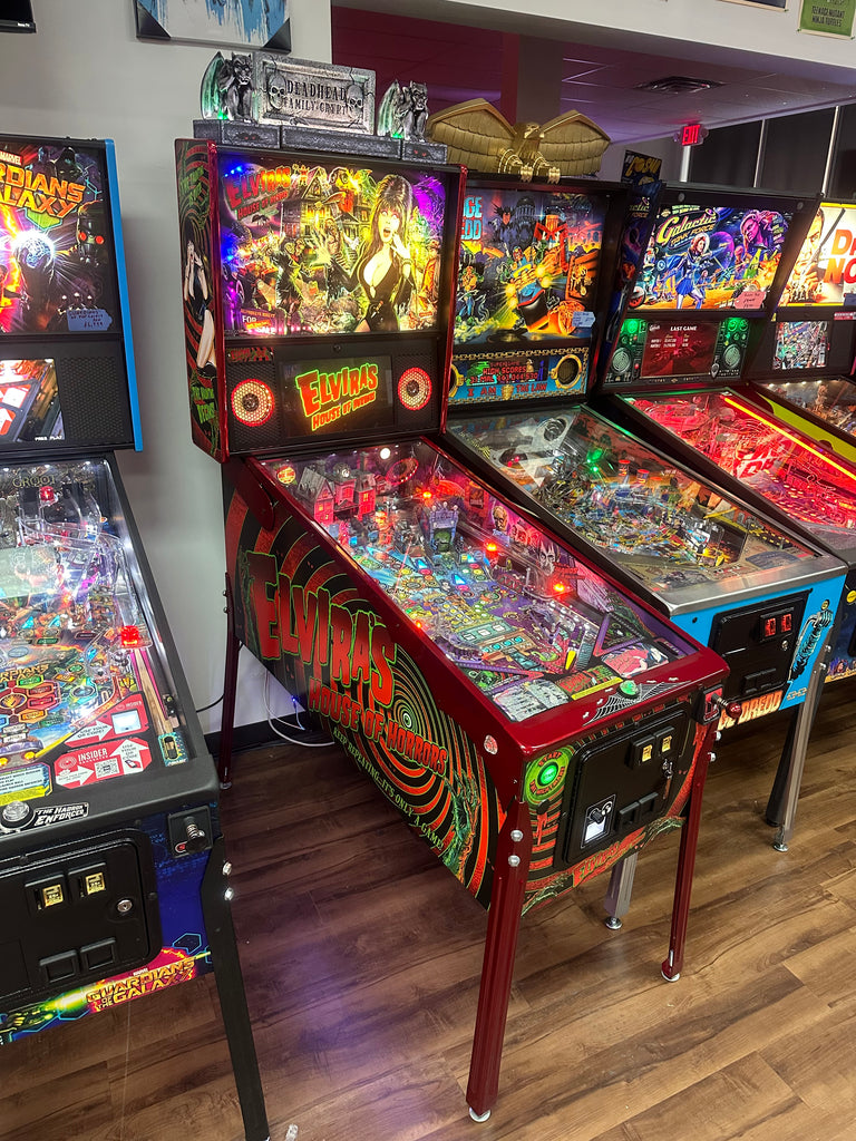 Stern Pinball LOADED Elvira’s House of Horrors Premium Pinball Machine for sale ()