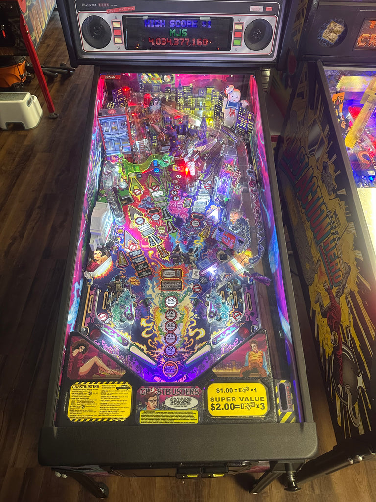 Stern Pinball LOADED Ghostbusters Pro Pinball Machine for sale ()