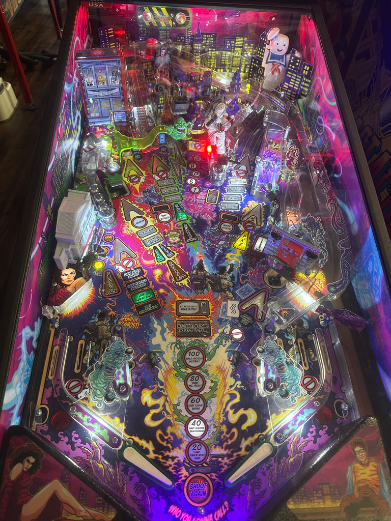 Stern Pinball LOADED Ghostbusters Pro Pinball Machine for sale ()