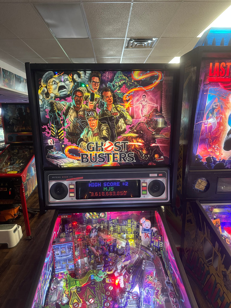Stern Pinball LOADED Ghostbusters Pro Pinball Machine for sale ()