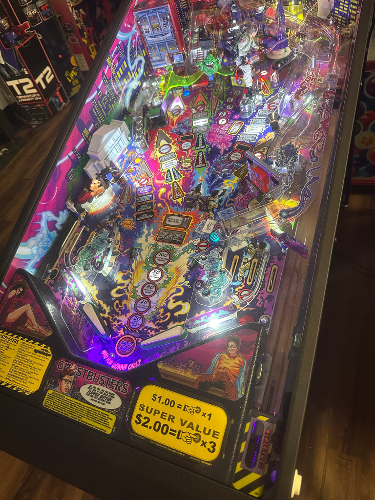 Stern Pinball LOADED Ghostbusters Pro Pinball Machine for sale ()