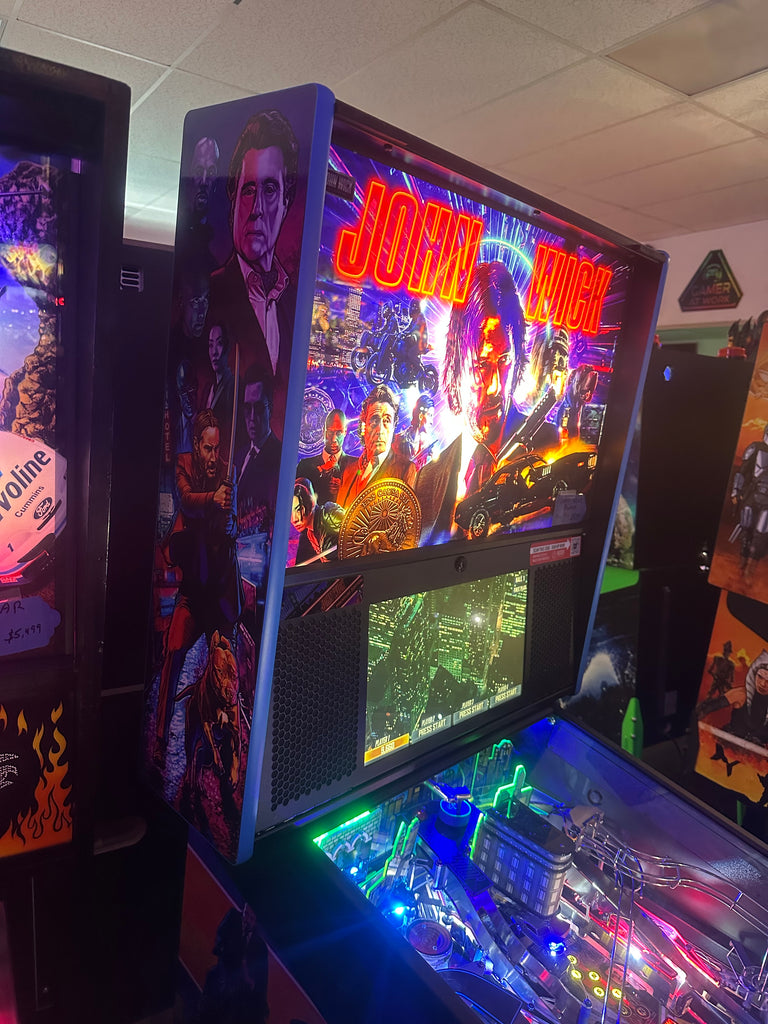Stern Pinball LOADED John Wick Premium Pinball Machine for sale ()