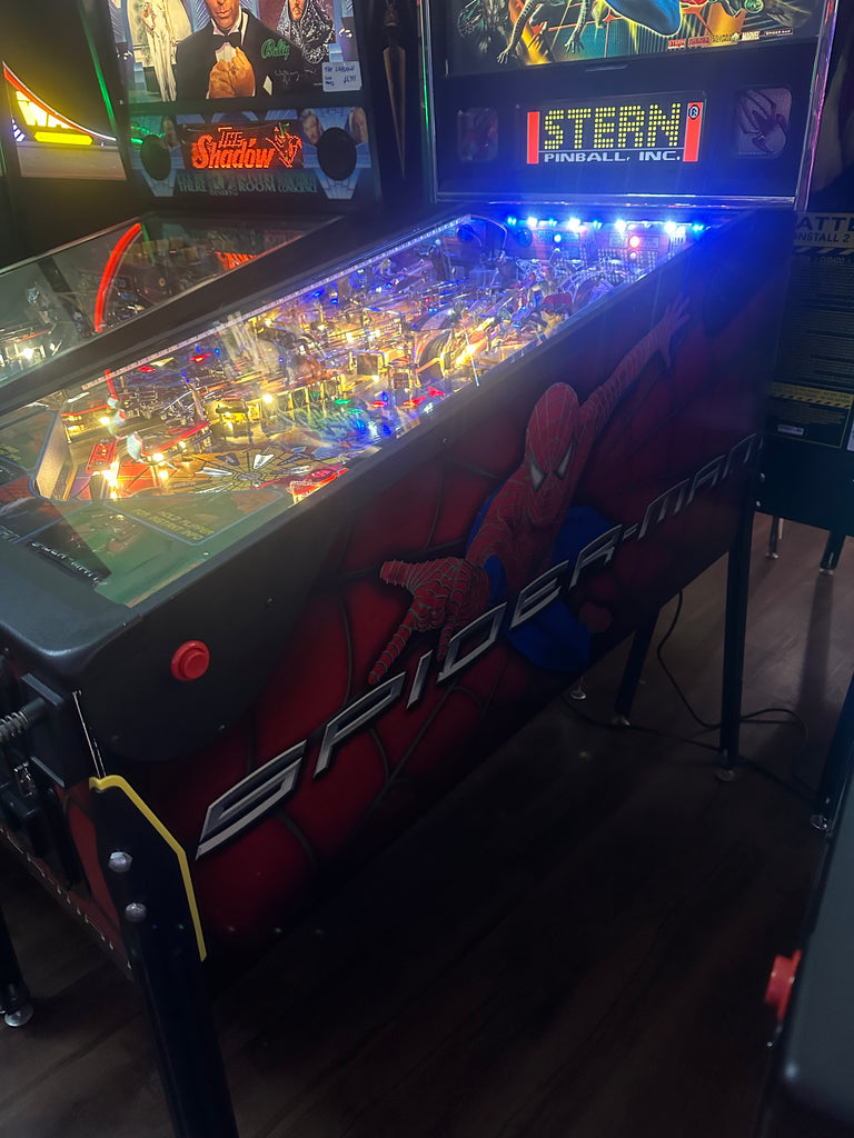 Stern Pinball LOADED Spider Man Pinball Machine for sale ()