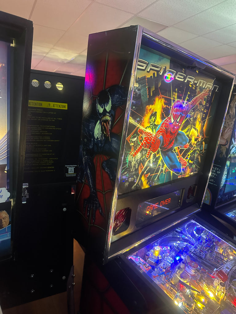 Stern Pinball LOADED Spider Man Pinball Machine for sale ()