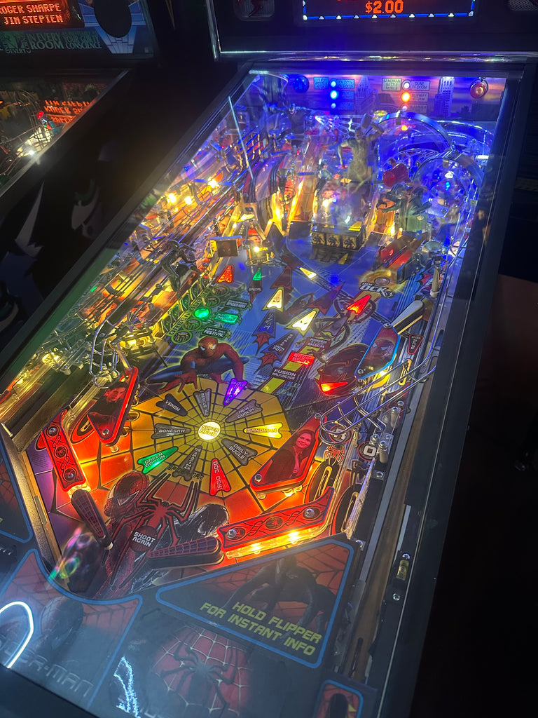 Stern Pinball LOADED Spider Man Pinball Machine for sale ()