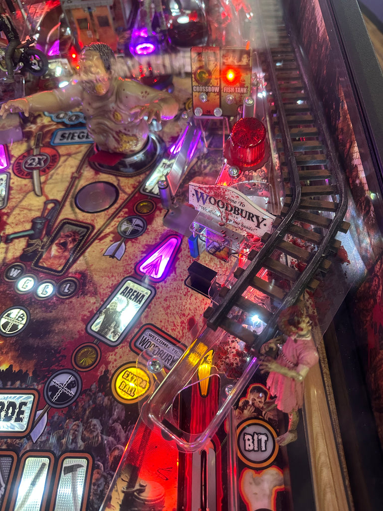 Stern Pinball LOADED The Walking Dead Premium Pinball Machine for sale ()