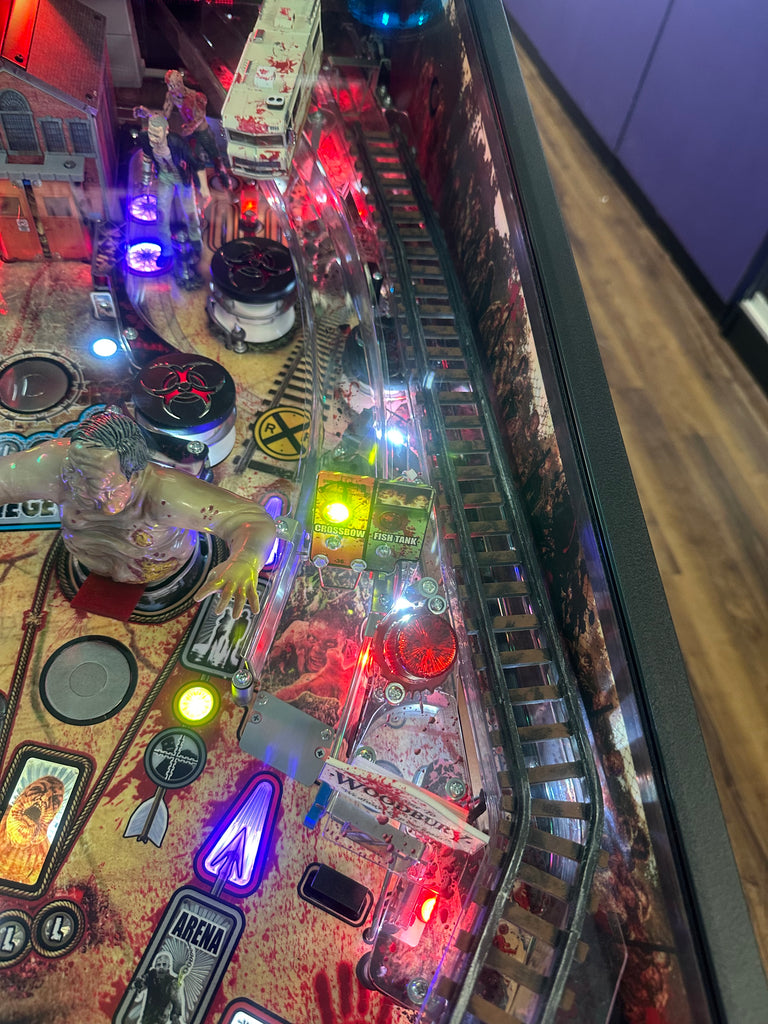 Stern Pinball LOADED The Walking Dead Premium Pinball Machine for sale ()