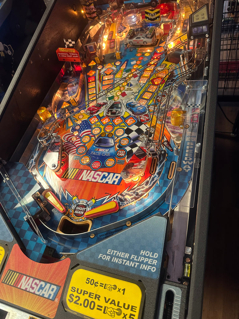 Stern Pinball NASCAR Pinball Machine for sale ()