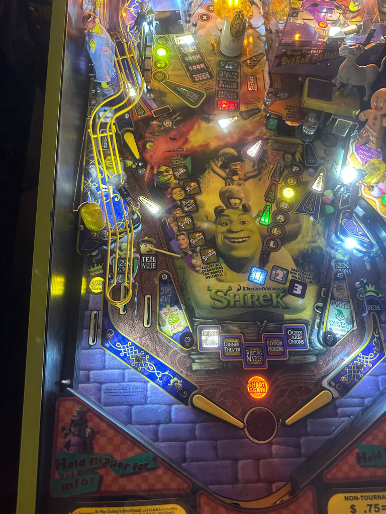 Stern Pinball Shrek Pinball Machine for sale ()