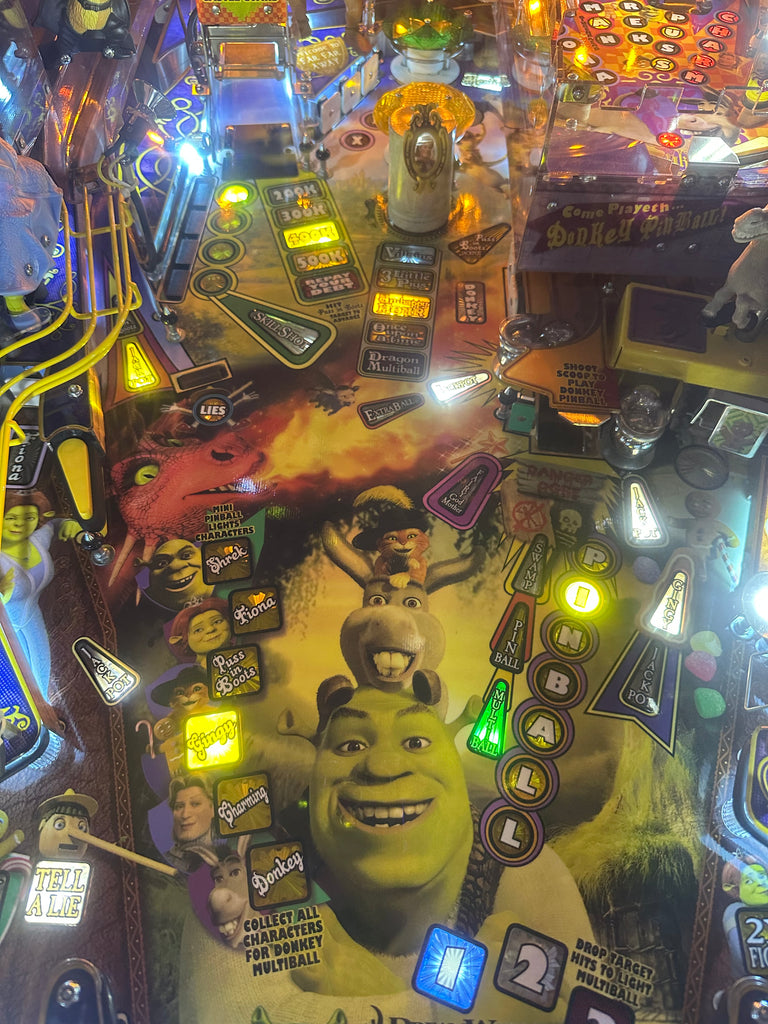 Stern Pinball Shrek Pinball Machine for sale ()