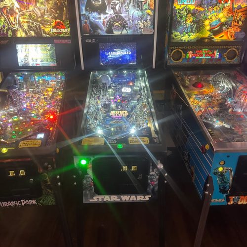Stern Pinball Star Wars Premium Pinball Machine for sale