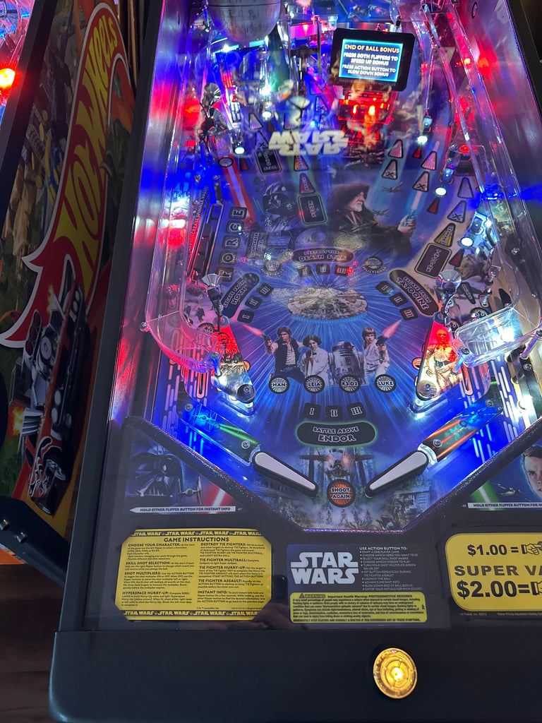 Stern Pinball Star Wars Pro Pinball Machine for sale ()