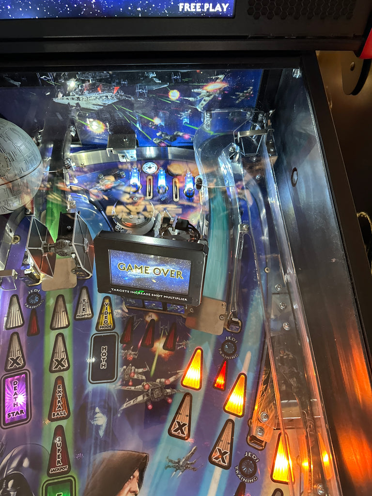 Stern Pinball Star Wars Pro Pinball Machine for sale ()