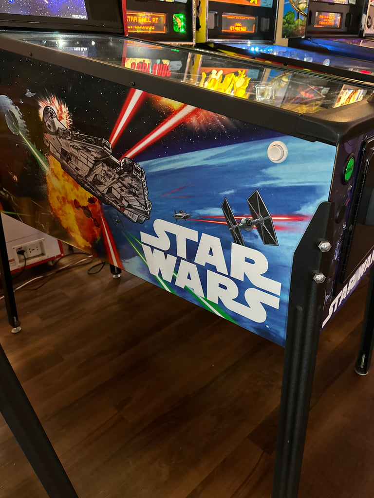 Stern Pinball Star Wars Pro Pinball Machine for sale ()