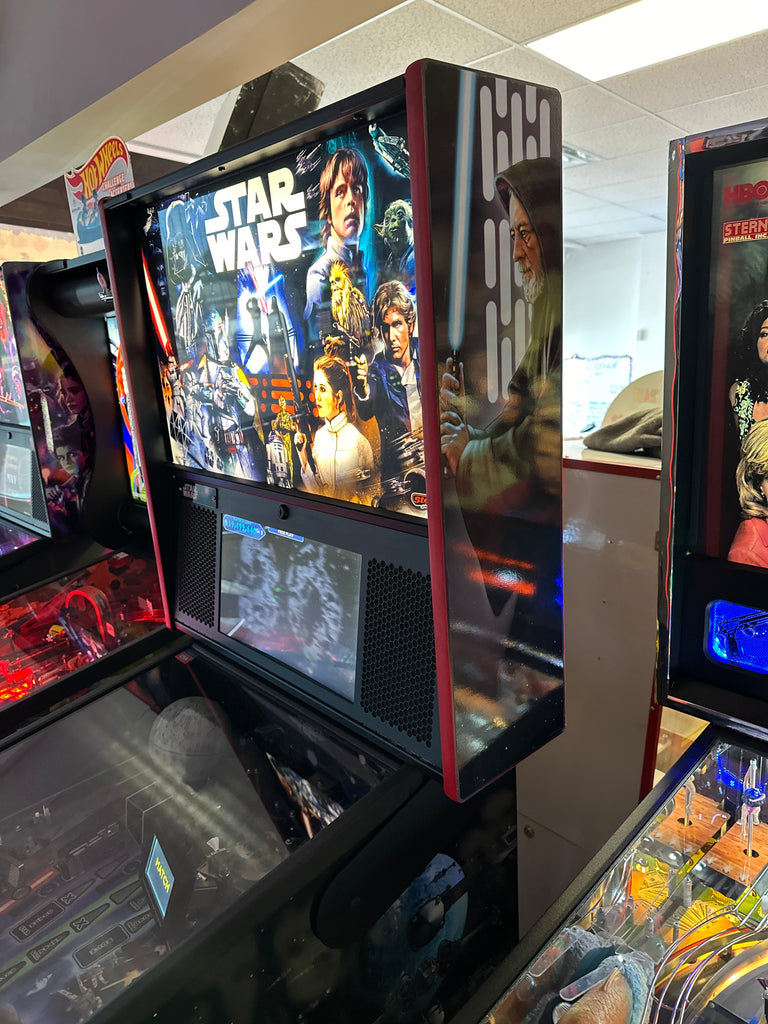 Stern Pinball Star Wars Pro Pinball Machine for sale ()