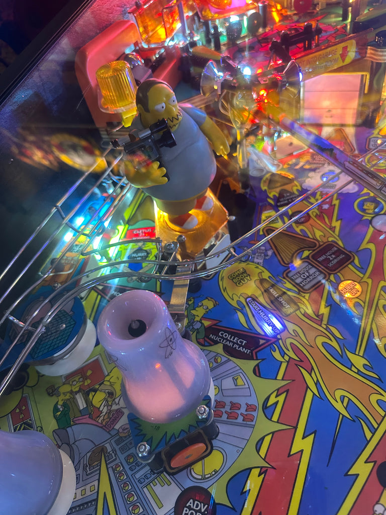 Stern Pinball The Simpsons Pinball Party Pinball Machine for sale ()