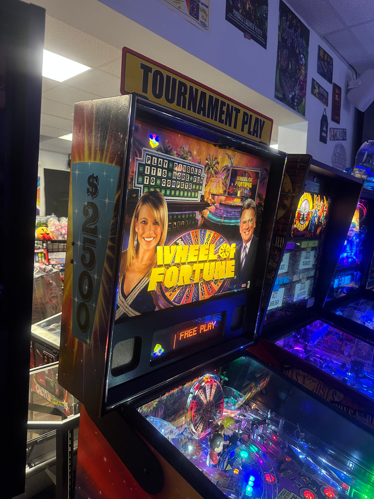 Stern Pinball Wheel of Fortune Pinball Machine for sale ()