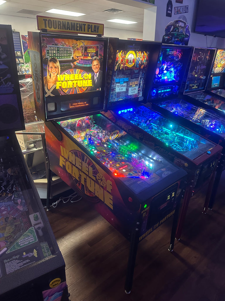 Stern Pinball Wheel of Fortune Pinball Machine for sale ()