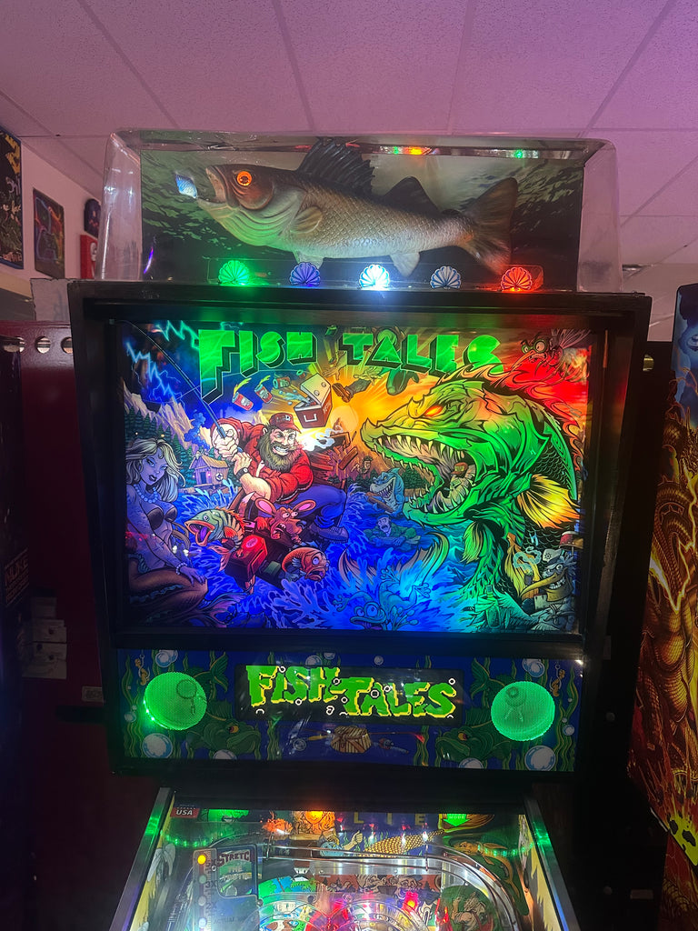 Williams LOADED Fish Tales Pinball Machine for sale ()