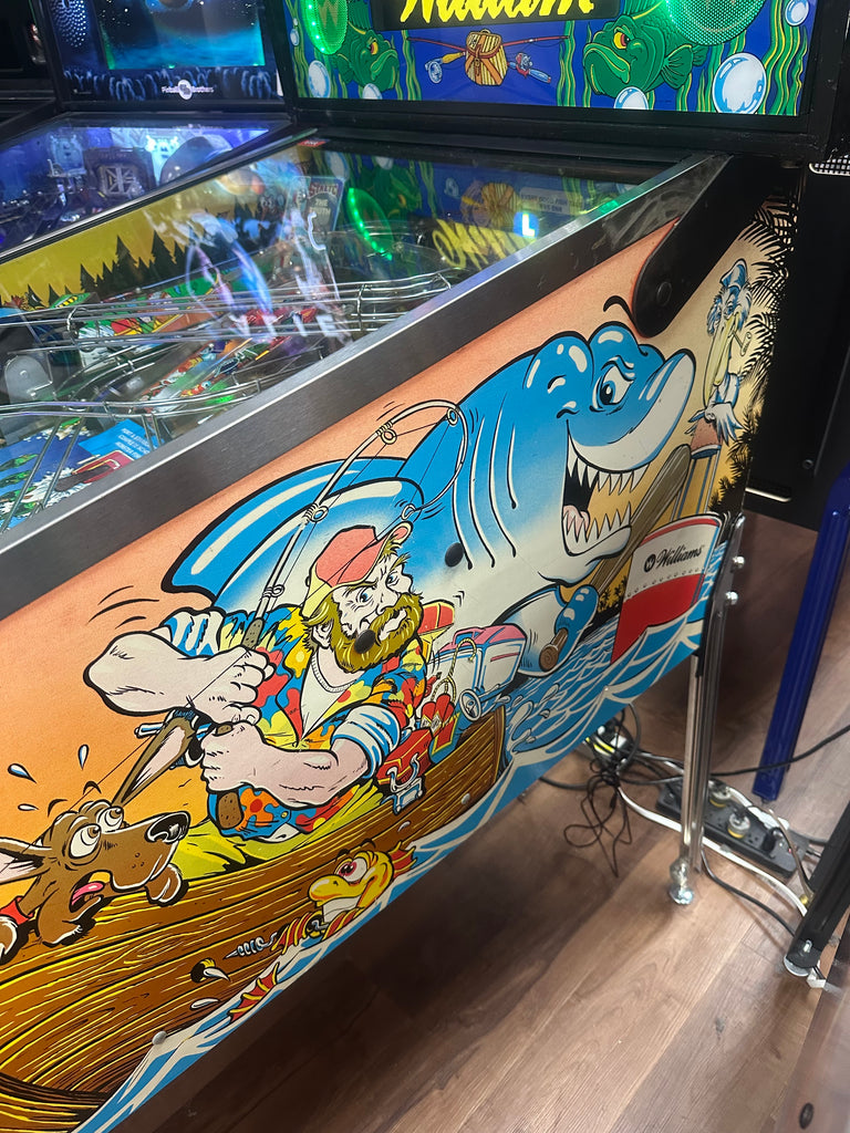 Williams LOADED Fish Tales Pinball Machine for sale ()
